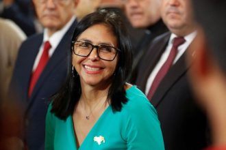 delcy-agradece-a-lula-e-ao-povo-brasileiro-por-apoio-e-solidariedade