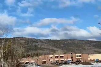 ataque-a-tiros-em-escola-no-canada-deixa-10-mortos